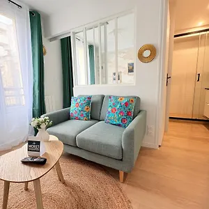 Moret Art Flats Trendy East Appart hôtel