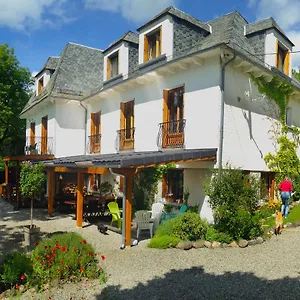 Logis Coquelicot , Riom-ès-Montagne France